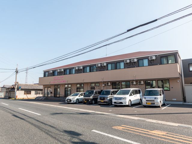 落ち着いた外観