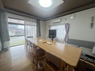 ゆったりした共有ラウンジ