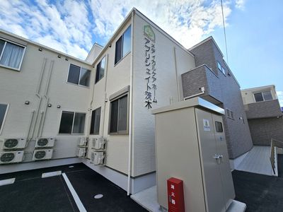 きれいな施設の外観