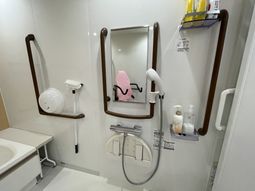 利用者の安全を考えた浴室