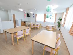 光射す快適ダイニング