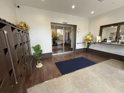 明るいエントランス