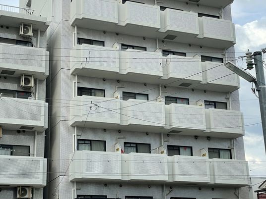 キレイな外観の施設