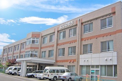 老人保健施設 にじのまちの外観