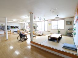 多目的室の広々空間