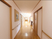 明るい廊下  