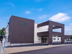 モダンな建物外観  