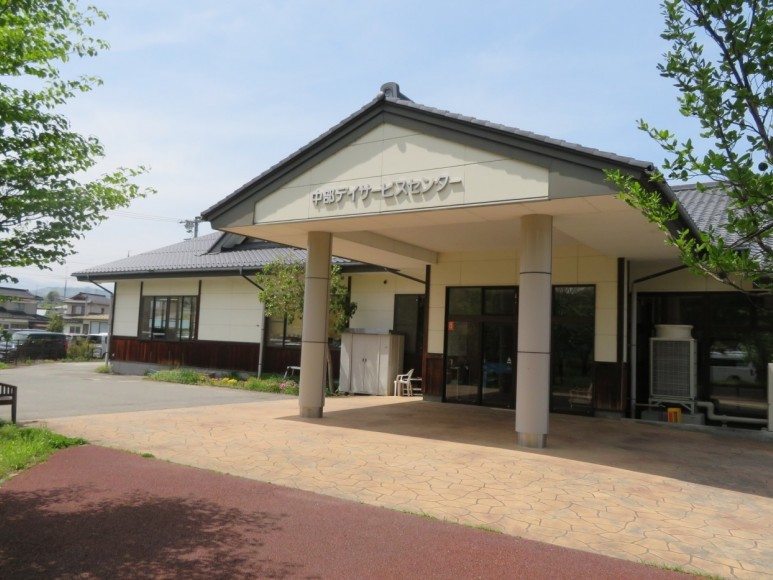飯田市中部デイサービスセンターの外観