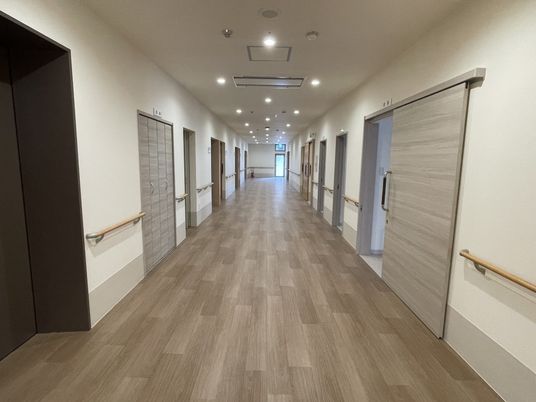 和やかなスタッフイメージ