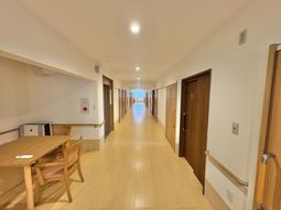 静かな廊下