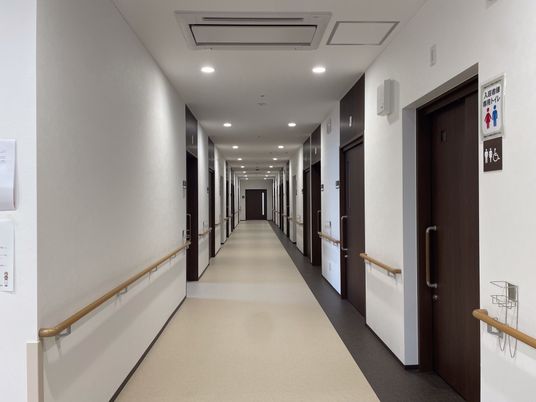 長い廊下