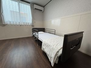 落ち着いた雰囲気の居室