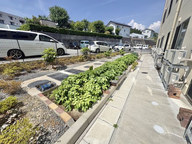 緑豊かな通路