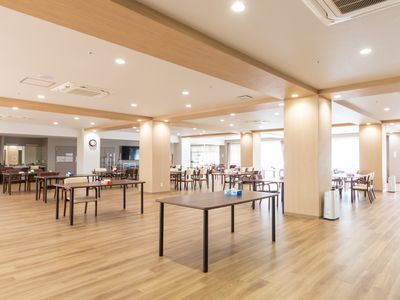 広々としたラウンジ