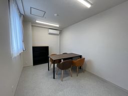 明るい部屋の居室