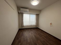 日差しの差し込む居室