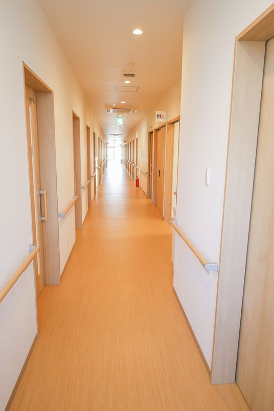 ゆったりとした通路