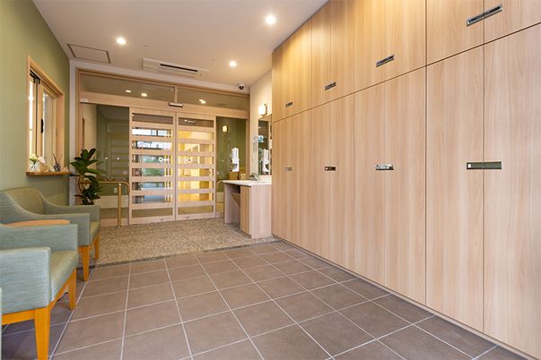 ゆったりとした入口スペース