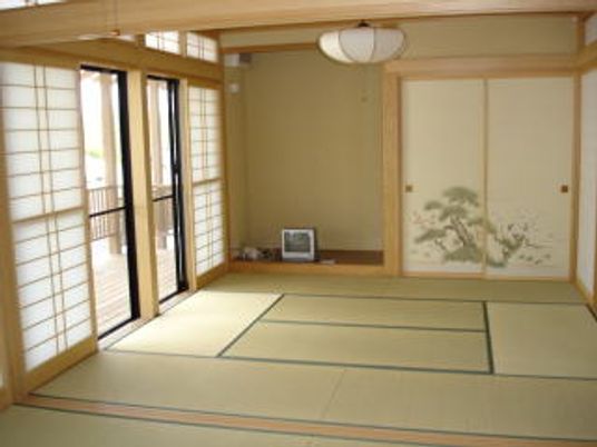 落ち着いた雰囲気の和室