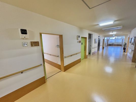 ゆったりとした廊下