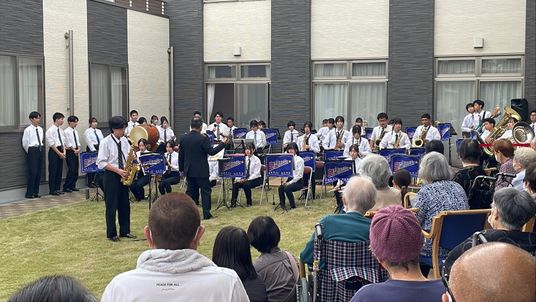 屋外スペースのテラス