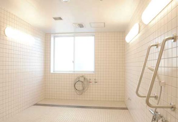 清潔感のある浴室