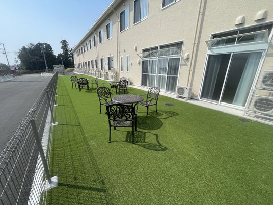 開放的なテラス