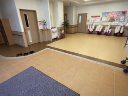 明るいエントランス