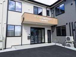 新築そうな建物の外観