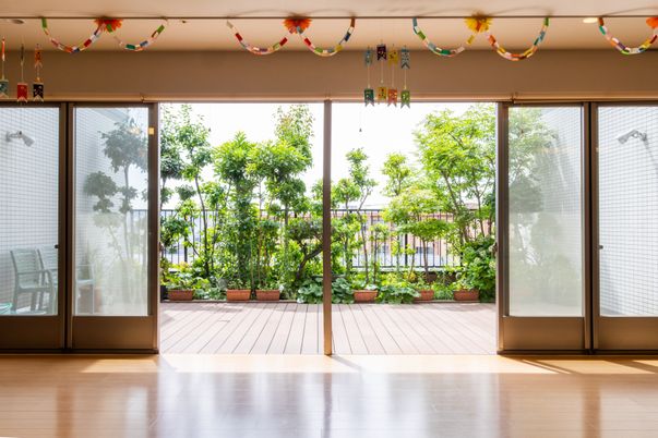 笑顔あふれる居室ケア