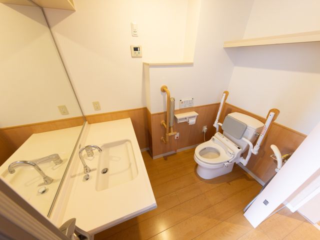 トイレ洗面台