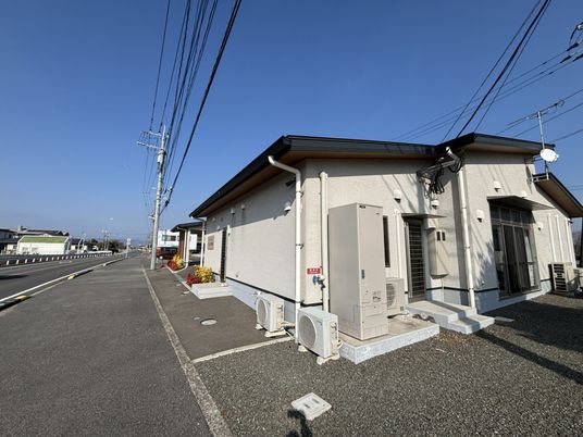 施設の外観