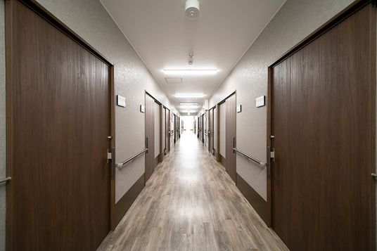 長い廊下