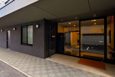 歓迎感ある明るいエントランス