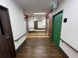 清潔感ある廊下