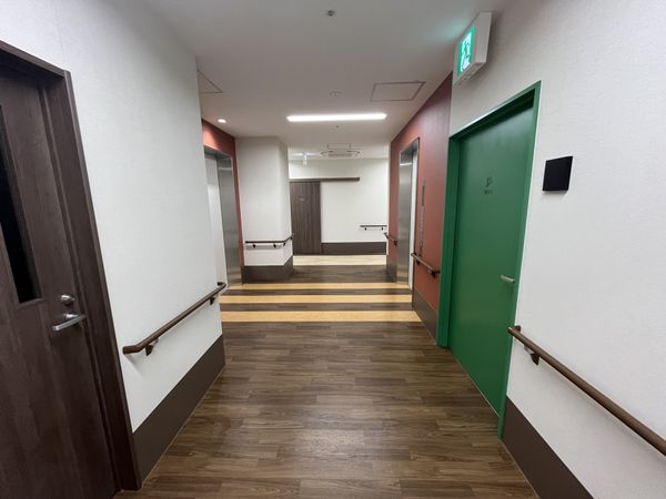 清潔感ある廊下