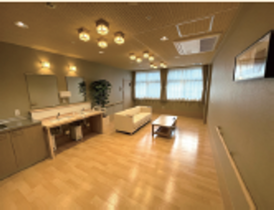 明るい清潔な勤務環境