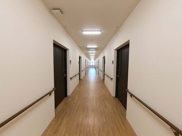 長い廊下