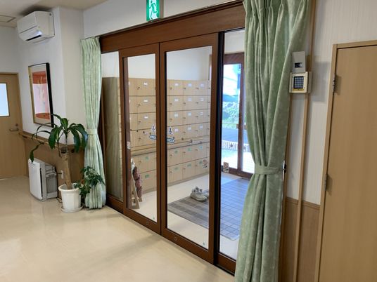 玄関の靴箱エリア