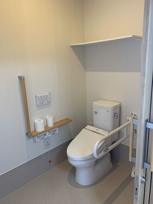 安全なトイレサポート