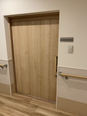 居室の入口ドア
