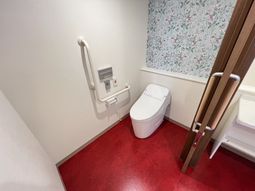 安心設計の洋室トイレ
