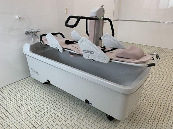最新機器の浴室