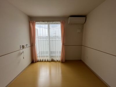 日の当たる居室