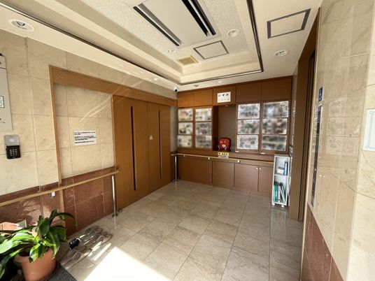 落ち着けるスペースの内観