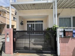 穏やかな雰囲気のエントランス