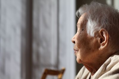 利用者を見守る