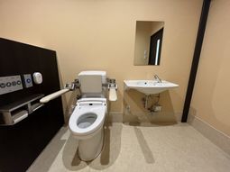 清潔感あるトイレの一角