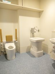 ゆったりとしたトイレスペース