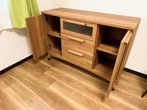 木製家具の居室  